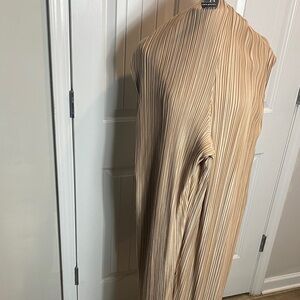 Boohoo Stone Pleated Trousers